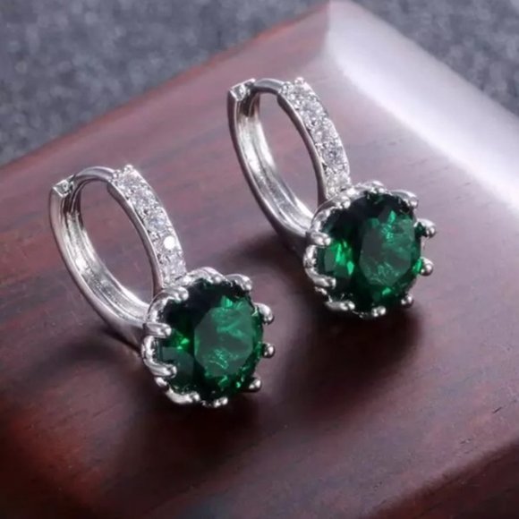 Cubic Zirconia Green Stud Hoop Circle Circular Earring CZ Round Cut Silver - Picture 2 of 2